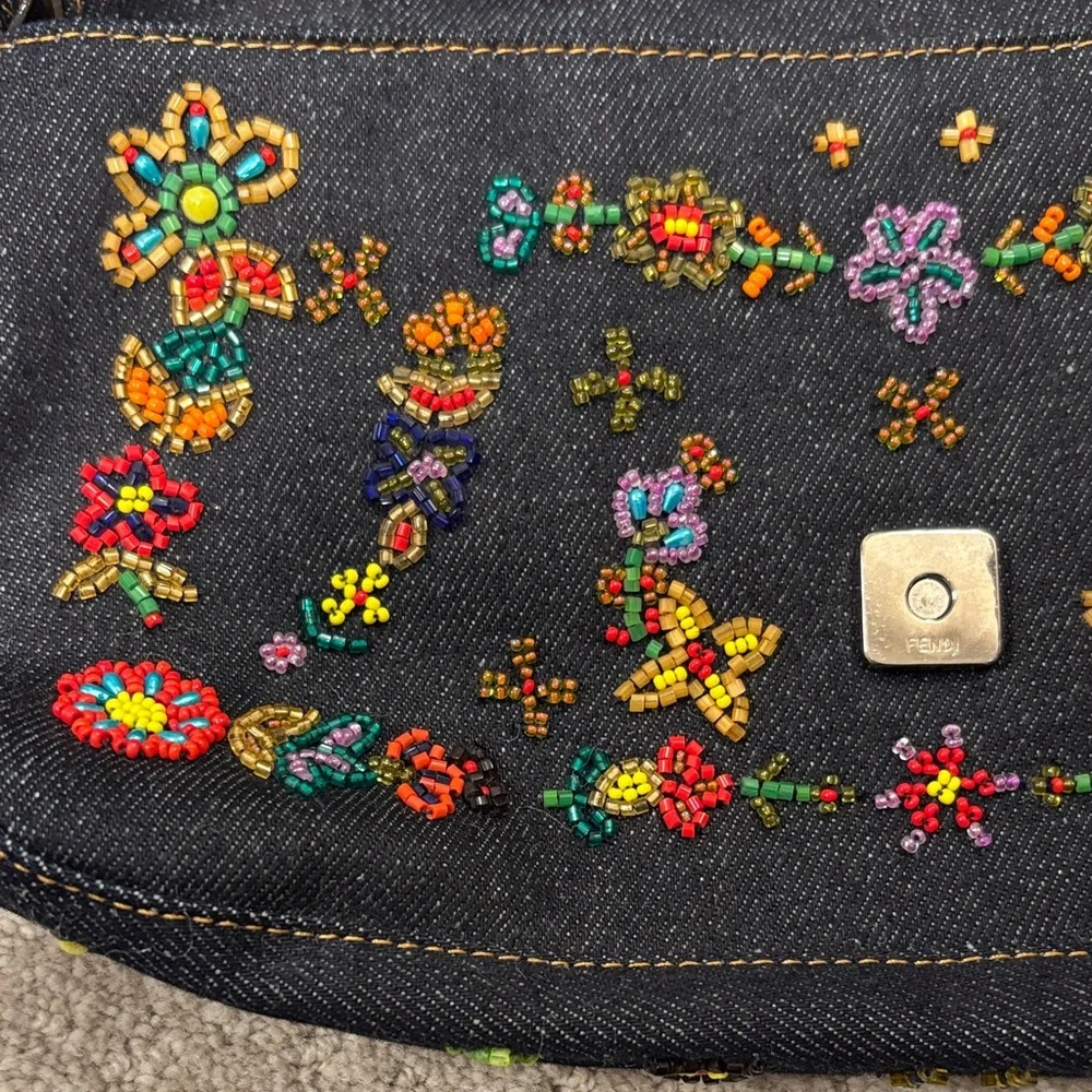 Vintage Fendi Denim Embroidered Floral Shoulder Bag with Silver Buckle - Picture 6 of 10
